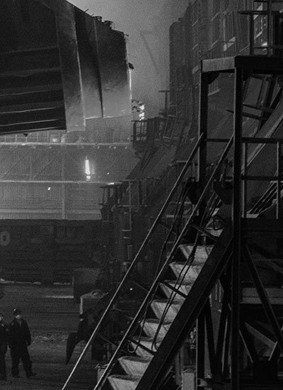 Factory WordPress Theme 82